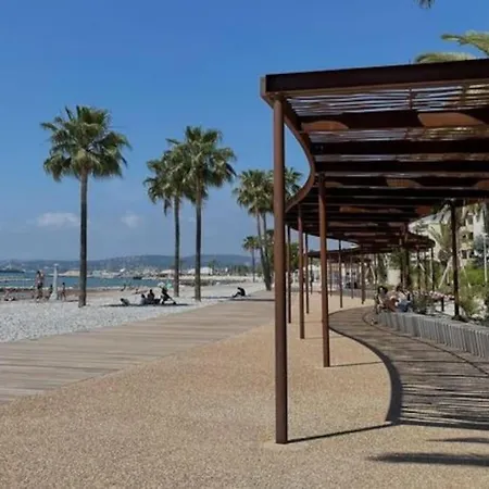 Apartament Studio Meuble Front De Mer Proche Aeroport De Nice *
