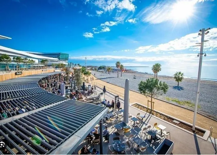 Apartmán Studio Meuble Front De Mer Proche Aeroport De Nice *